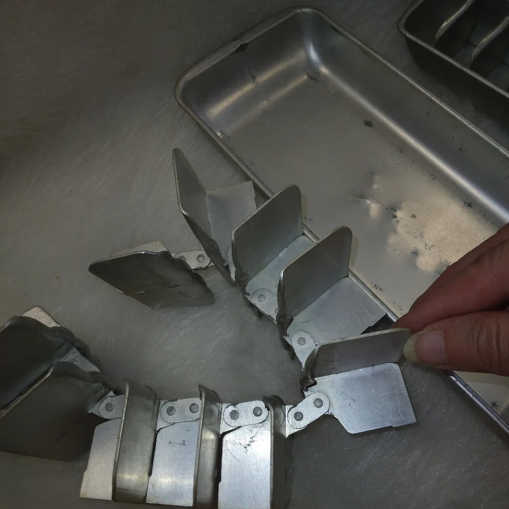 N/A vintage aluminum